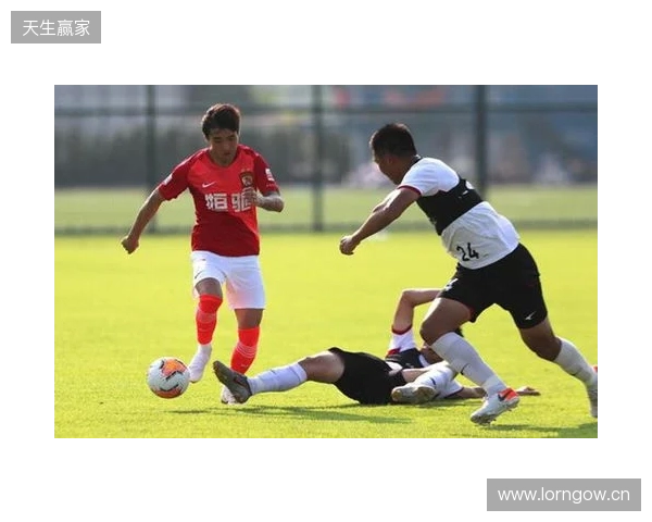 久帅:通过热身赛来精简球员 中国球员的优势是非常勤奋好学